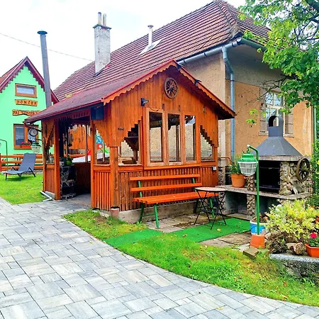 Prázdninový dům Domcek Pri Vodopade *